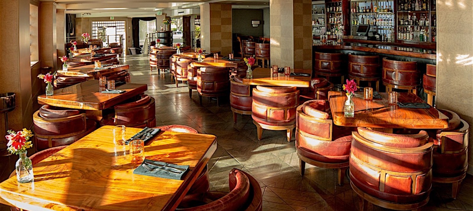 thiet-ke-noi-that-nha-hang-6