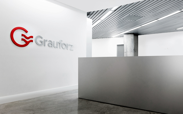 thiet-ke-bien-hieu-dep-5