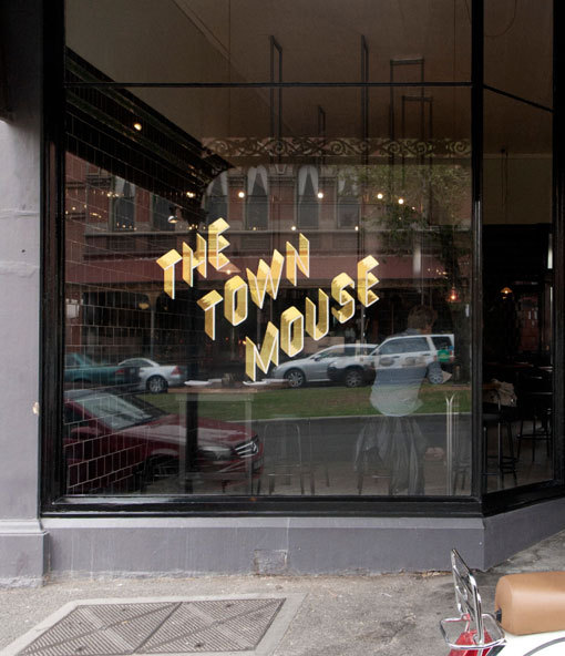 thiet-ke-bien-hieu-dep-9