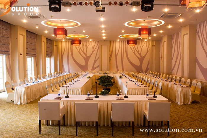 phong-hoi-nghi-dep solution-tổ-chức-hội-nghị-uy-tín