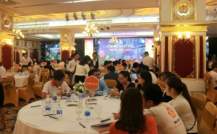 lễ-ra-mắt-sản-phẩm ra-mắt-sản-phẩm-mới