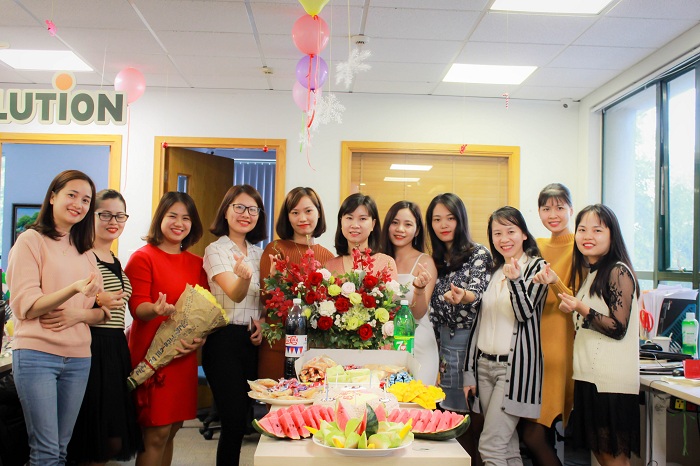 các chị em solution anh 8 3