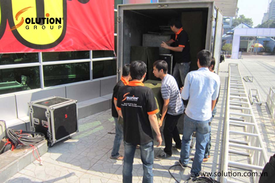 setup-am-thanh-trong-to-chuc-su-kien-5