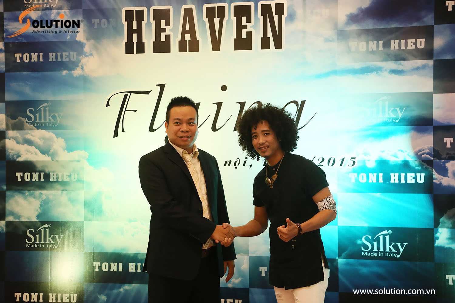 Những bức ảnh của khách VIP sẽ luôn là tâm điểm để truyền thông