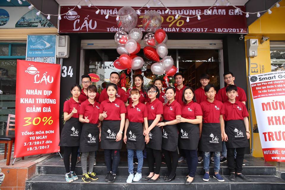 thiet-ke-bien-quang-cao-nha-hang-o-lau