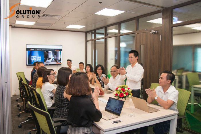 Thiet-ke-noi-that-van-phong-SolutionGroup